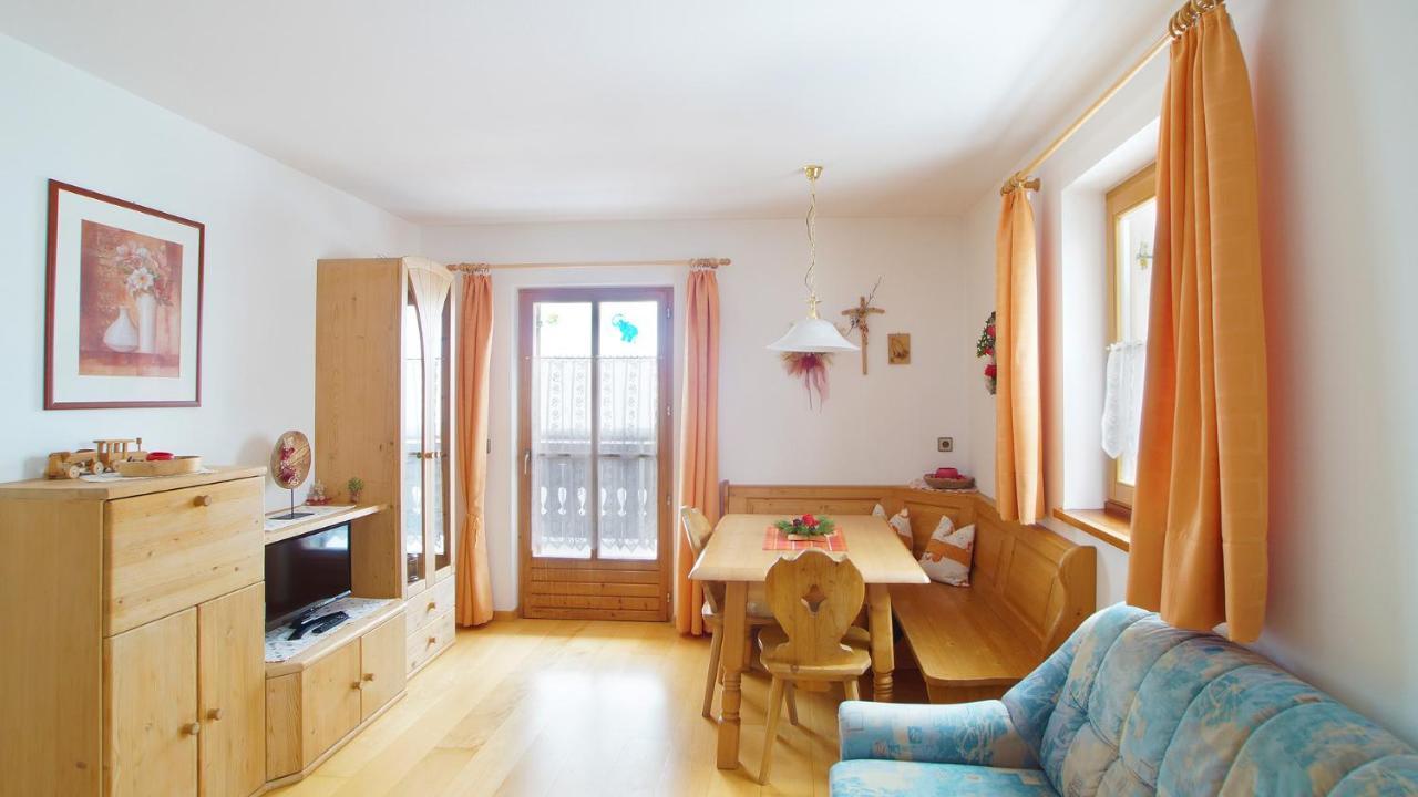 Ferienwohnung Maiernhof Bauernhof Ultental Sankt Pankraz Szoba fotó